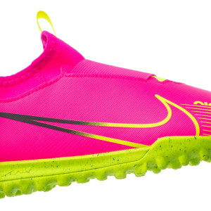 Bota Nike Air Zoom Mercurial Vapor 15 Academy Turf Niño 11 CHASIS-1