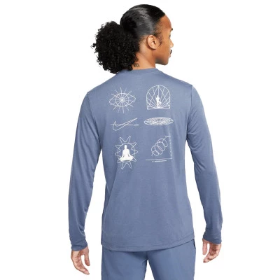 Playera Dri-Fit Yoga
