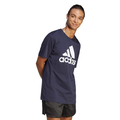 T-Shirt Essentials Big Logo