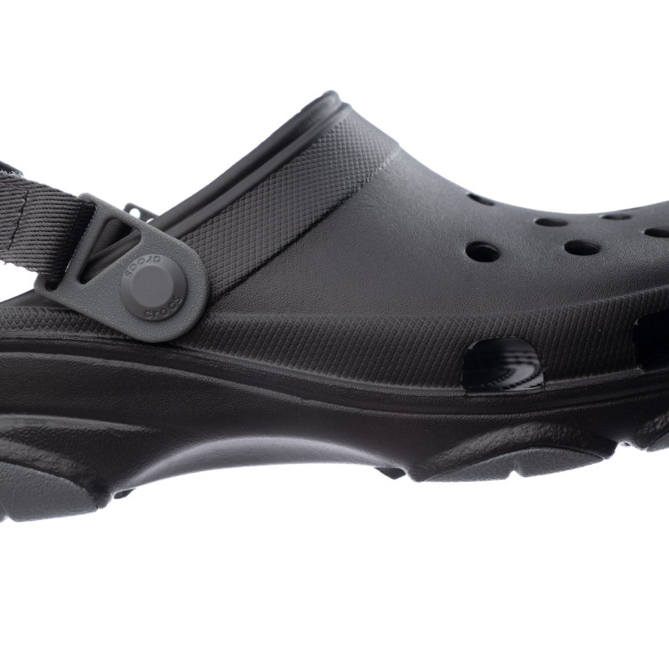 chanclas-crocs-classic-all-terrain-clog-negro-3