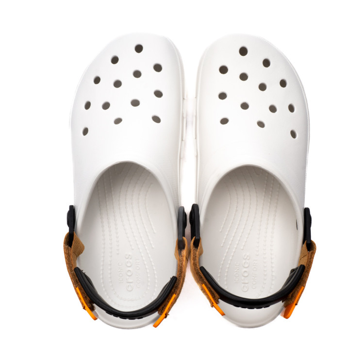 chanclas-crocs-classic-all-terrain-clog-multicolor-1.jpg