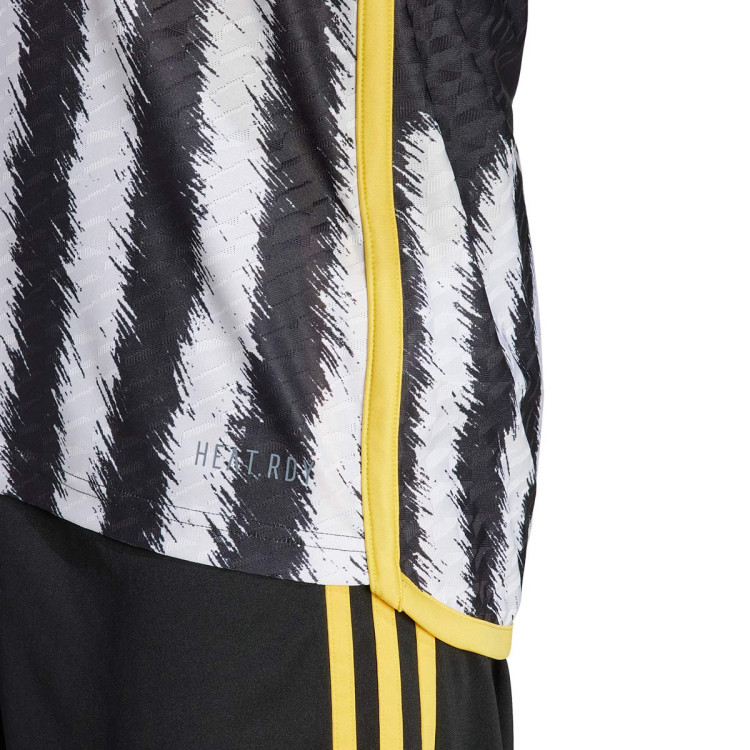 camiseta-adidas-juventus-primera-equipacion-authentic-2023-2024-black-white-3