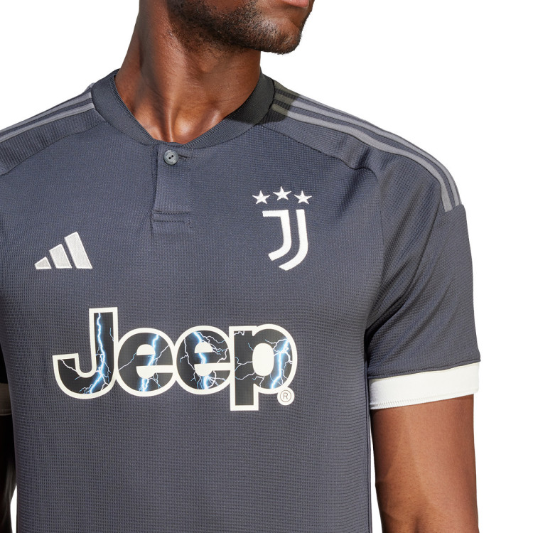 camiseta-adidas-juventus-fc-tercera-equipacion-2023-2024-carbon-cream-white-2.jpg