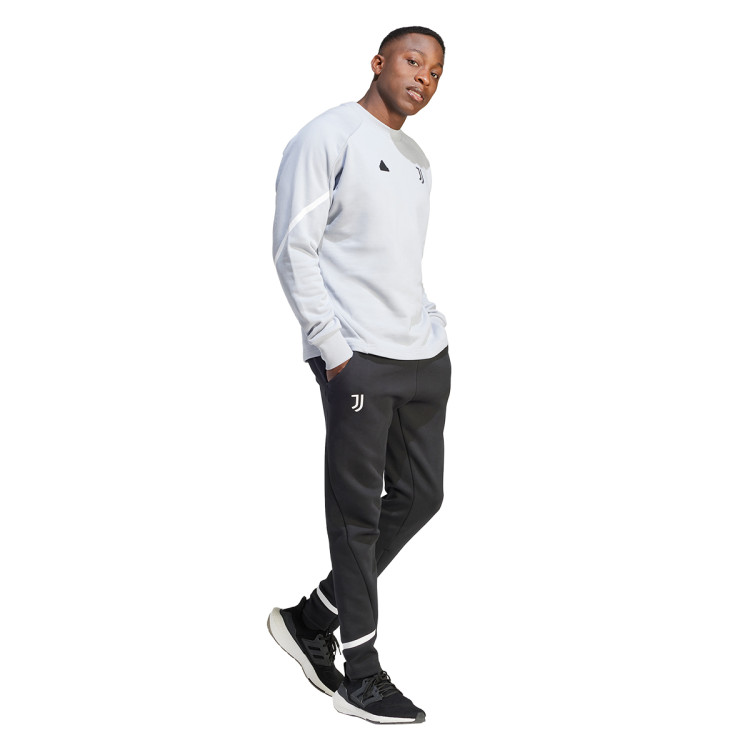 sudadera-adidas-juventus-fanswear-2023-2024-halo-silver-2.jpg
