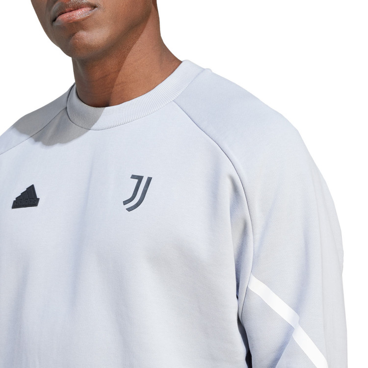 sudadera-adidas-juventus-fanswear-2023-2024-halo-silver-3.jpg