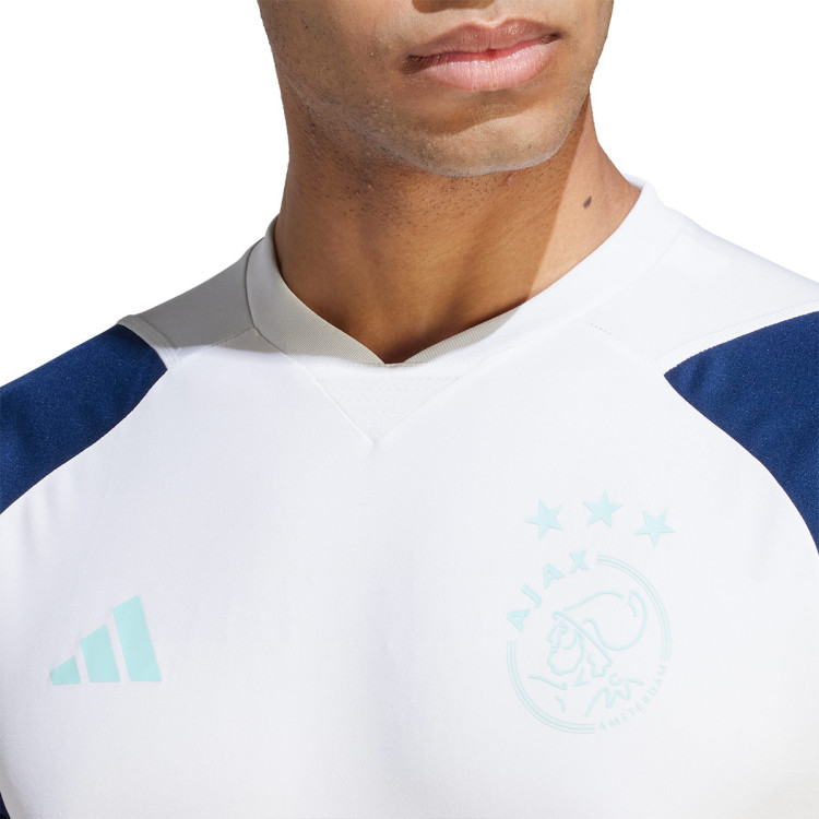 camiseta-adidas-ajax-de-amsterdam-training-2023-2024-core-white-clear-mint-4