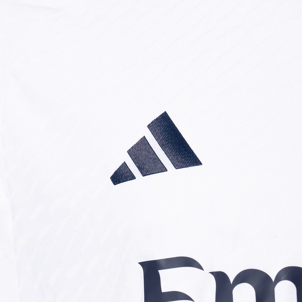 Camiseta adidas Real Madrid 2022 2023 authentic