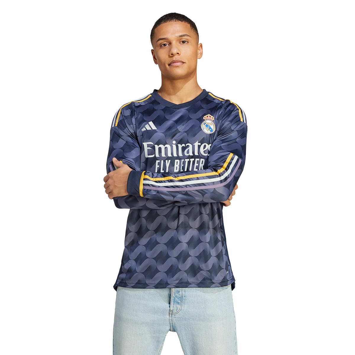 Camiseta Real Madrid segunda equipación 2023/2024 ¡Aquí!