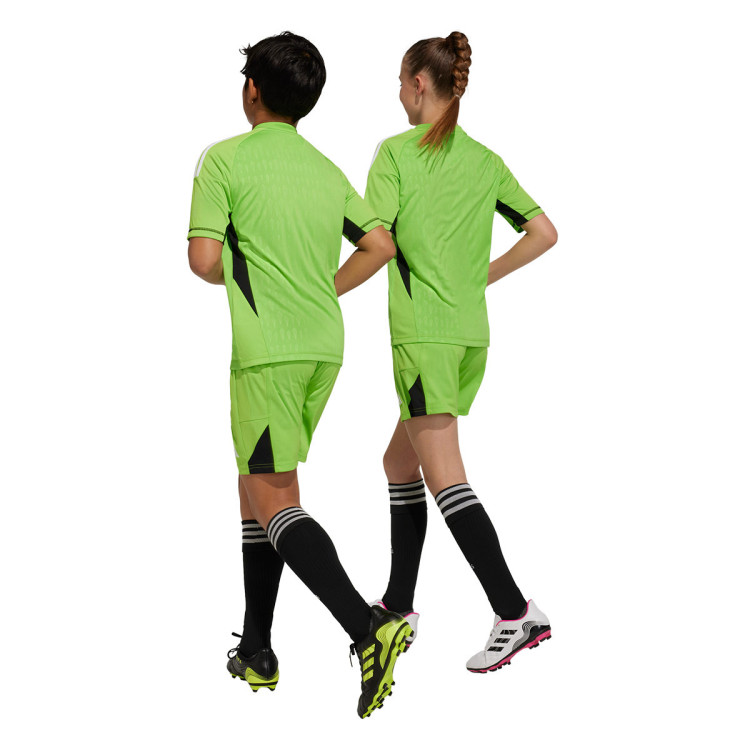 conjunto-adidas-real-madrid-primera-equipacion-portero-2023-2024-nino-semi-sol-green-1.jpg