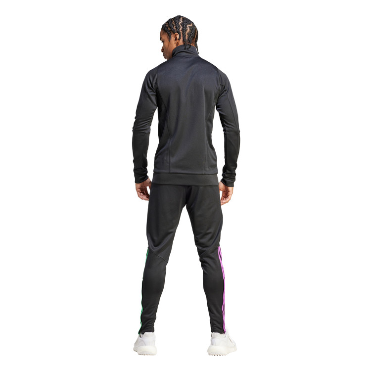 chandal-adidas-fc-bayern-training-2023-2024-black-1.jpg