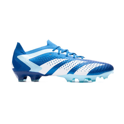 Predator Accuracy.1 Low AG Football Boots