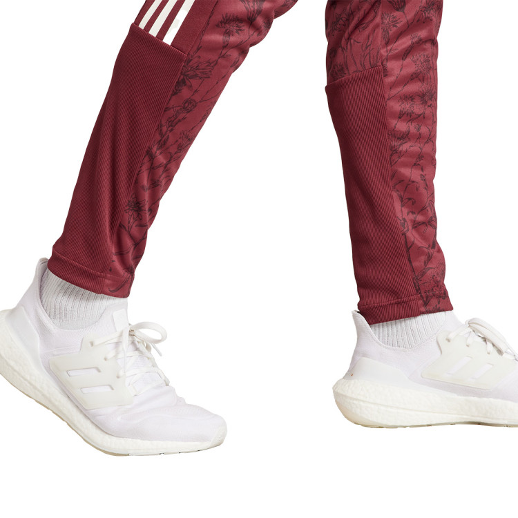 pantalon-largo-adidas-fc-bayern-de-munich-fanswear-2023-2024-shadow-red-3