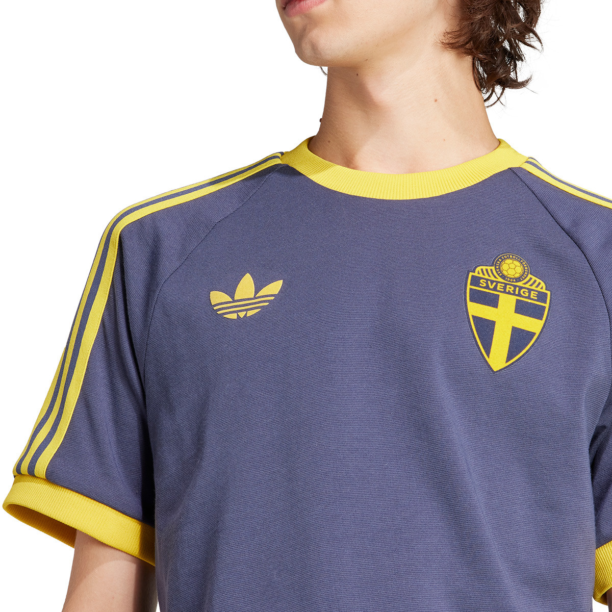 Jersey adidas Sweden x Originals Fanswear 2023-2024 Shadow Navy - Fútbol  Emotion