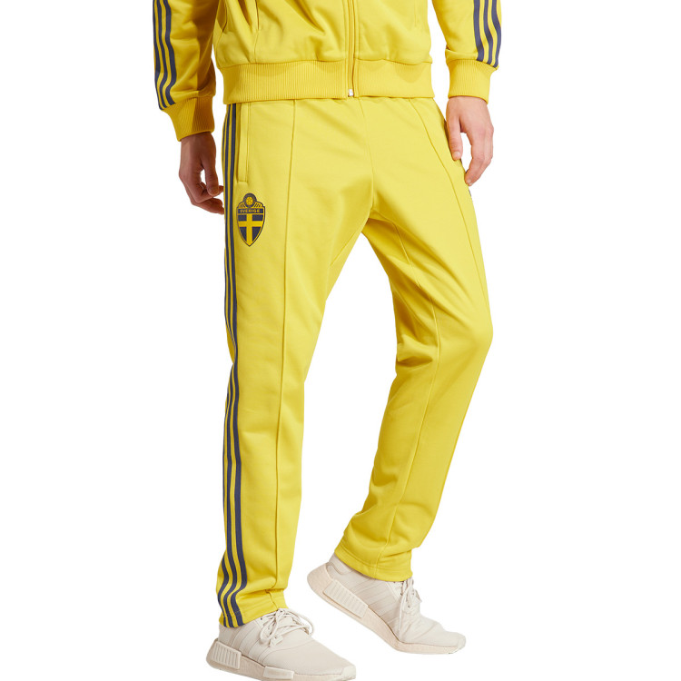 pantalon-largo-adidas-seleccion-suecia-x-originals-fanswear-2023-2024-tribe-yellow-0