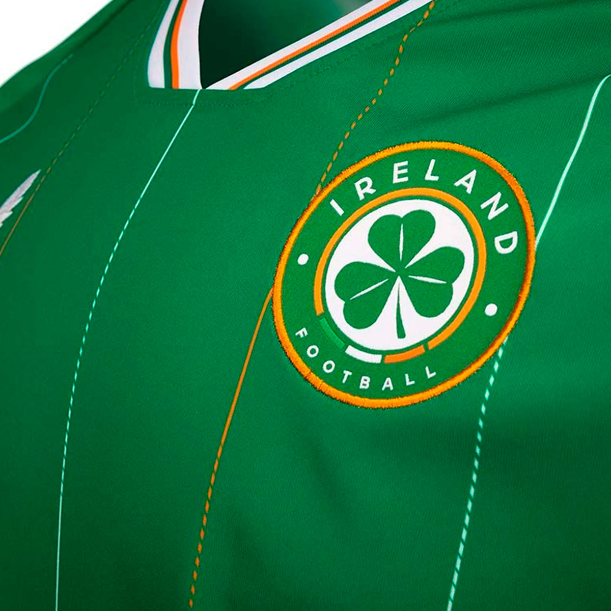 Jersey Castore Ireland Home Jersey 20232024 Green Fútbol Emotion