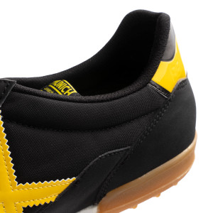 Bota de fútbol Munich Gresca Genius Turf Black - Fútbol Emotion