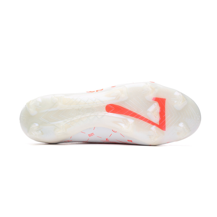 bota-new-balance-furon-v7-pro-fg-blanco-3.jpg