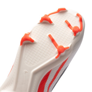OUTSOLE-2