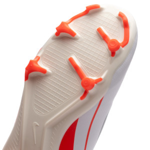 OUTSOLE-3