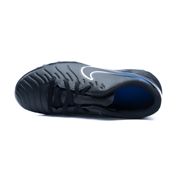 bota-nike-legend-10-club-turf-nino-black-chrome-hyper-royal-4.jpg