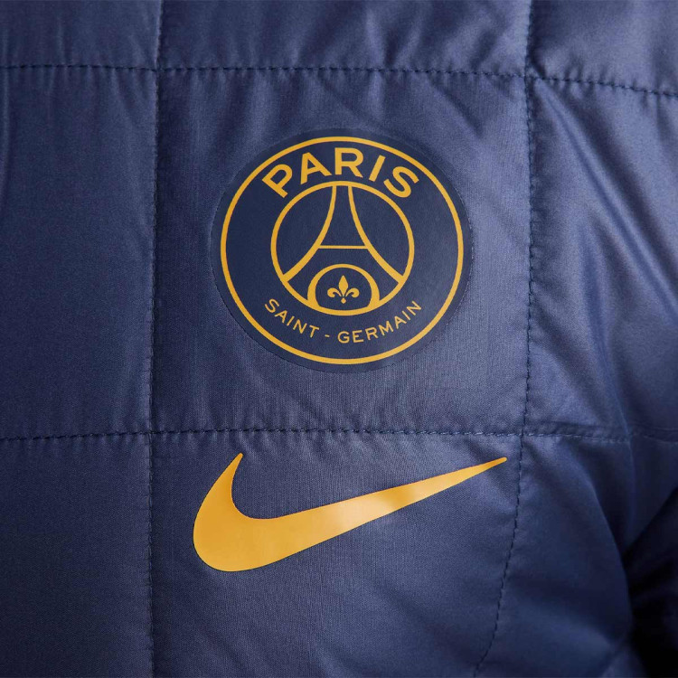 chaqueta-nike-paris-saint-germain-fc-fanswear-2023-2024-blackened-blue-gold-suede-3.jpg