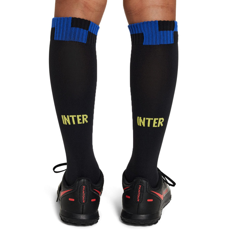 conjunto-nike-inter-milan-primera-equipacion-2023-2024-nino-lyon-blue-black-vibrant-yellow-4.jpg