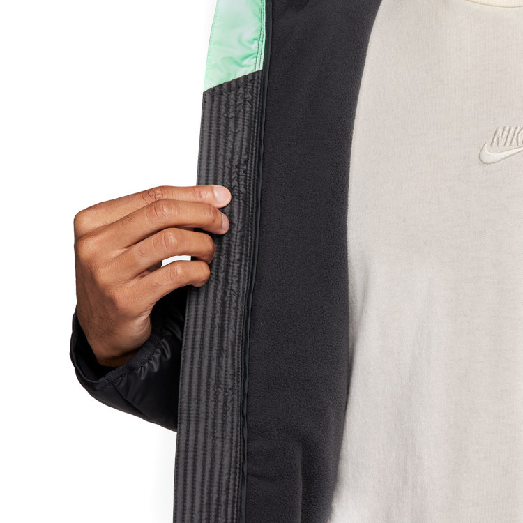 chaqueta-nike-chelsea-fc-fanswear-2023-2024-black-black-mint-foam-5.jpg
