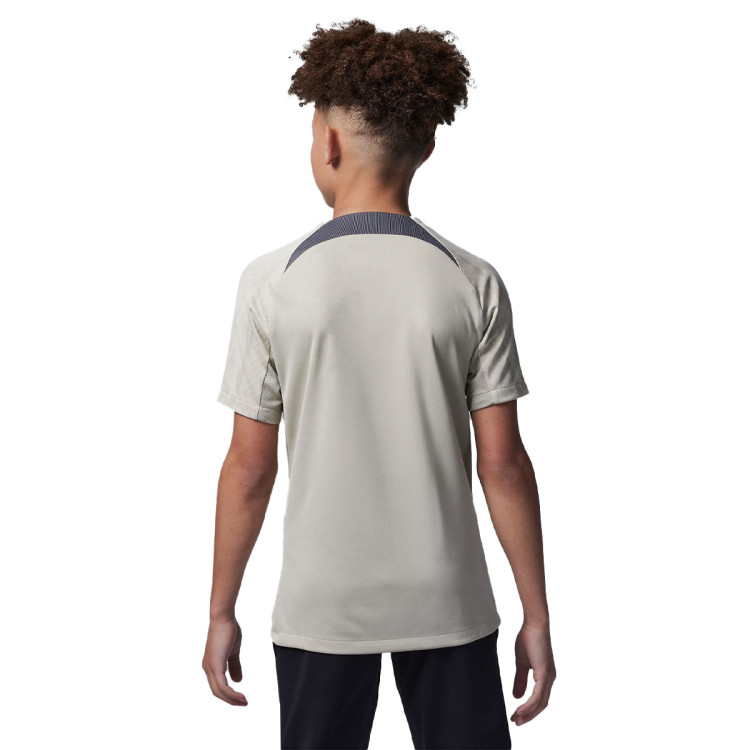 camiseta-jordan-paris-saint-germain-x-jordan-training-2023-2024-nino-stone-stone-iron-grey-black-1