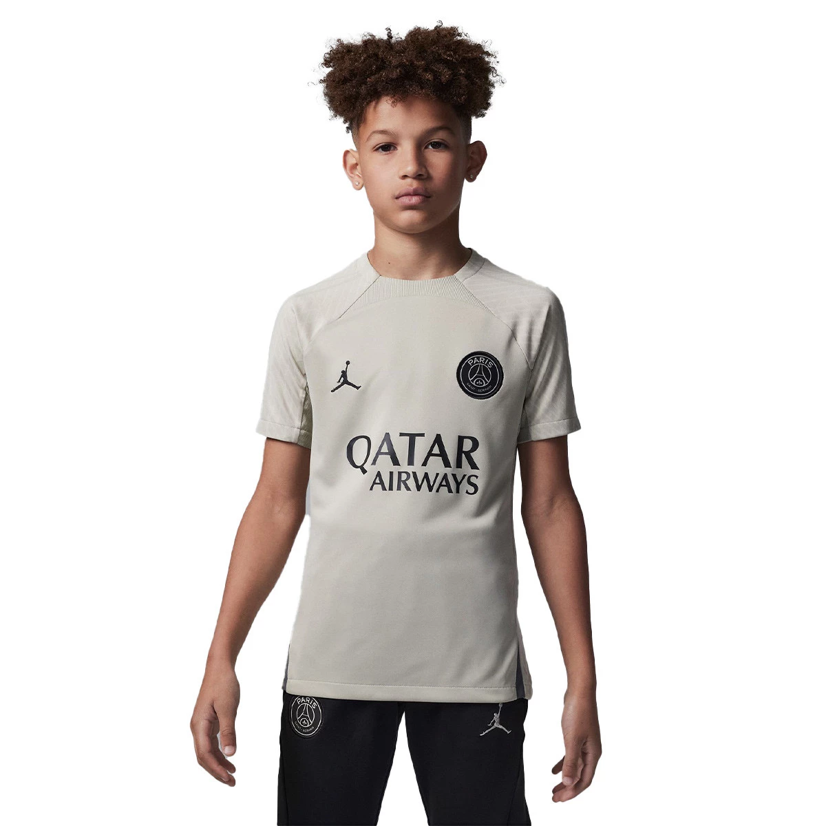 Camiseta Jordan Paris Saint-Germain x Jordan Training 2023-2024 Niño  Stone-Stone-Iron Grey-Black - Fútbol Emotion