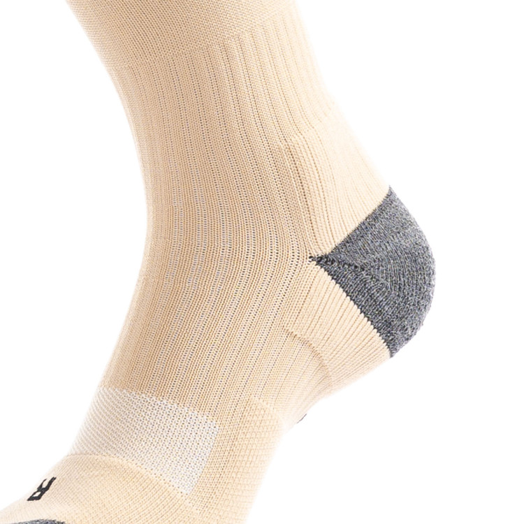 medias-puma-valencia-cf-primera-equipacion-2023-2024-light-sand-black-1.jpg