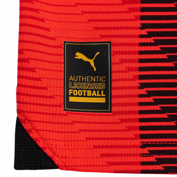 conjunto-puma-ac-milan-primera-equipacion-2023-2024-nino-for-all-time-red-puma-black-5.jpg