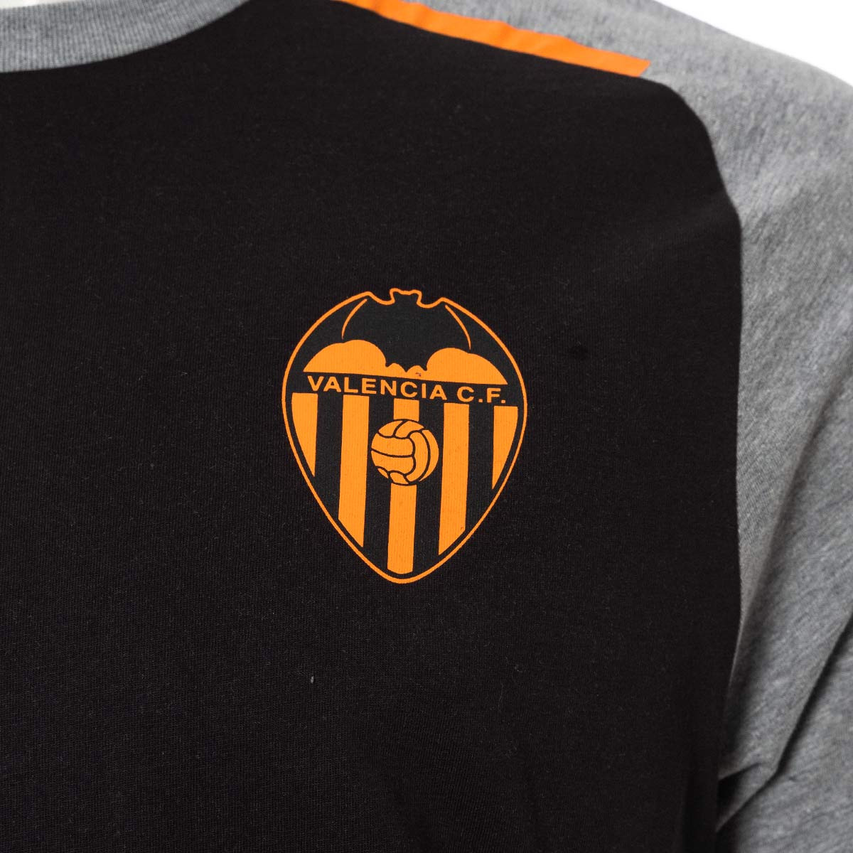 ganado Minúsculo portugués Jersey Puma Valencia CF Fanswear 2023-2024 Black-Medium Gray Heather-Rickie  Orange - Fútbol Emotion