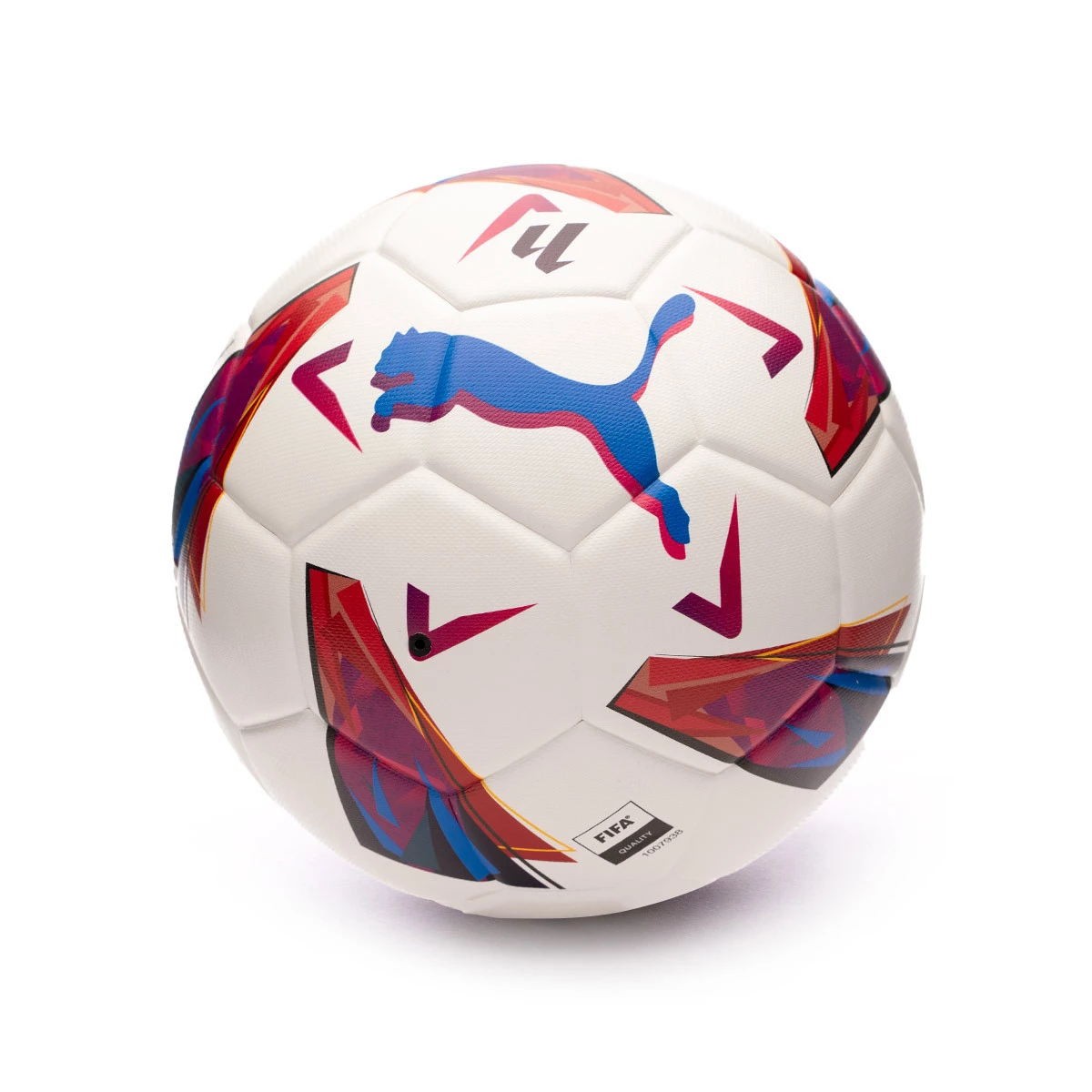PUMA y LALIGA revelan el nuevo balón oficial para las próximas