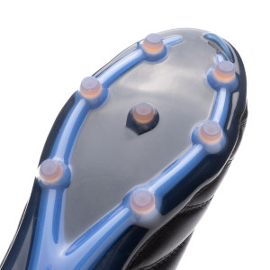 OUTSOLE-2