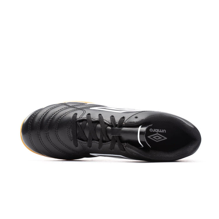 zapatilla-umbro-classico-xi-ic-nino-black-white-4.jpg