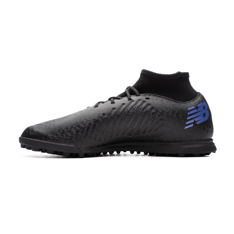 bota-new-balance-tekela-v4-magique-turf-black-2.jpg