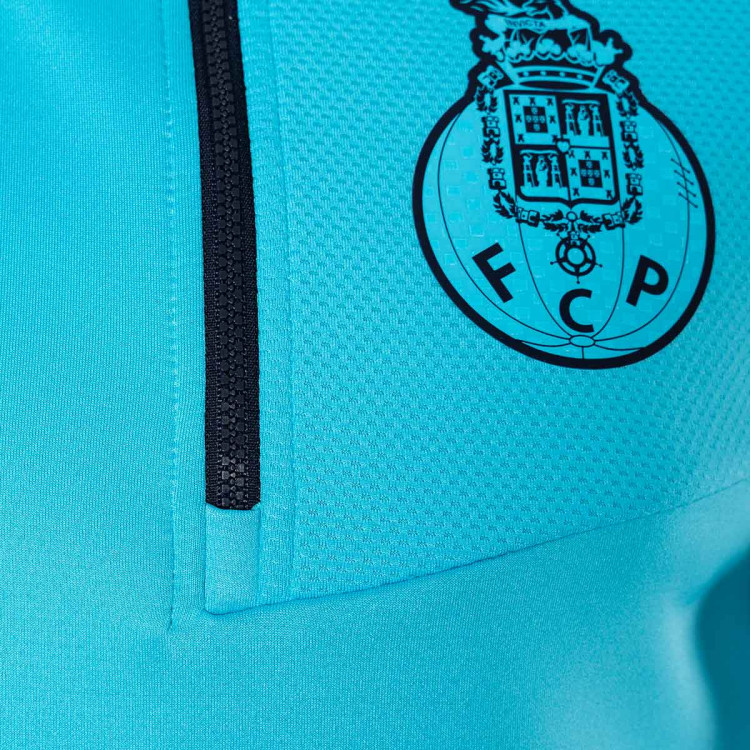 sudadera-new-balance-fc-porto-training-2023-2024-2.jpg