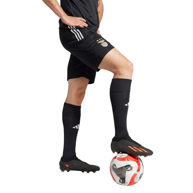 pantalon-corto-adidas-slb-benfica-training-2023-2024-adulto-black-2.jpg