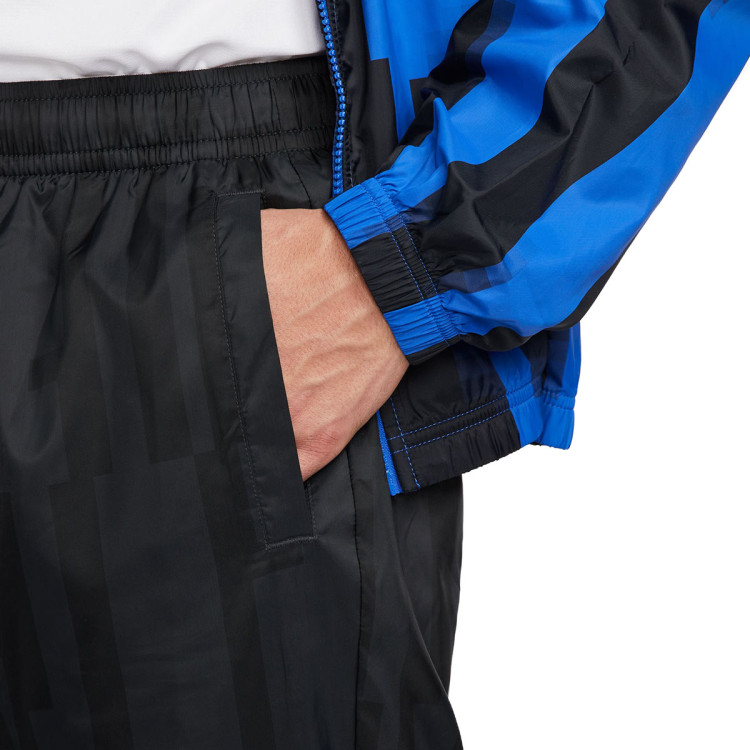 chandal-nike-inter-milan-fanswear-2023-2024-lyon-blue-off-noir-black-vibrant-yellow-3.jpg