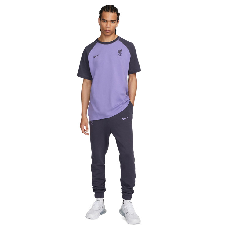 pantalon-largo-nike-liverpool-fc-fanswear-2023-2024-gridiron-space-purple-4