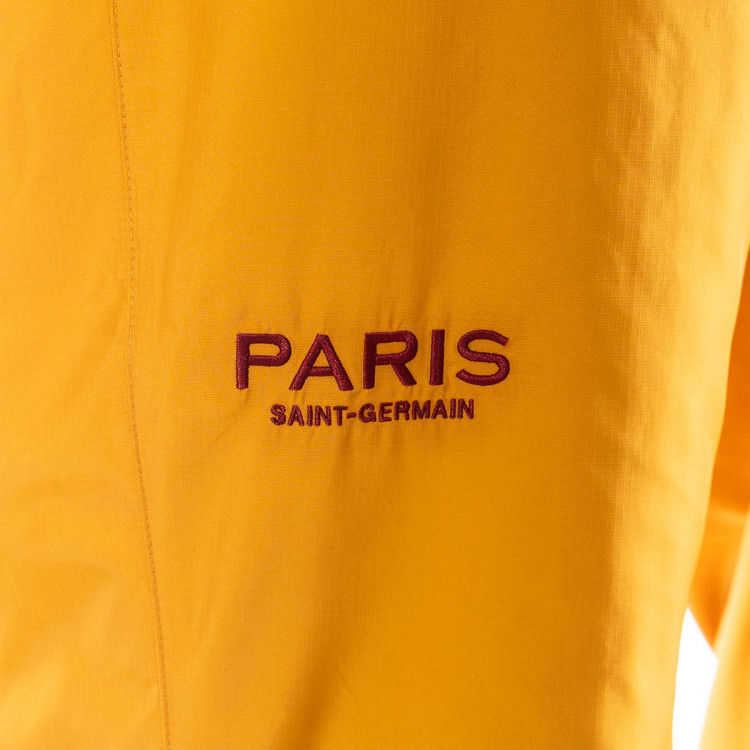 pantalon-largo-nike-paris-saint-germain-fc-fanswear-2023-2024-mujer-gold-suede-red-2