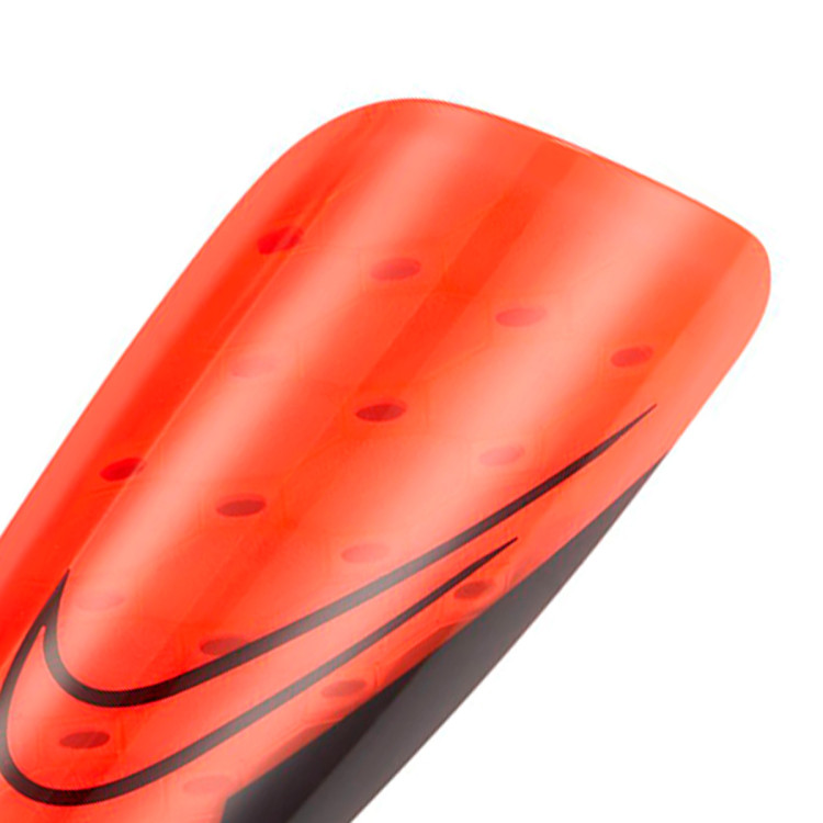 espinillera-nike-mercurial-lite-bright-crimson-black-1.jpg