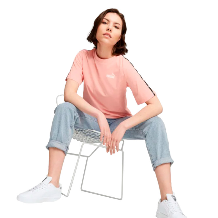 camiseta-puma-essentials-tape-mujer-peach-smoothie-1.jpg
