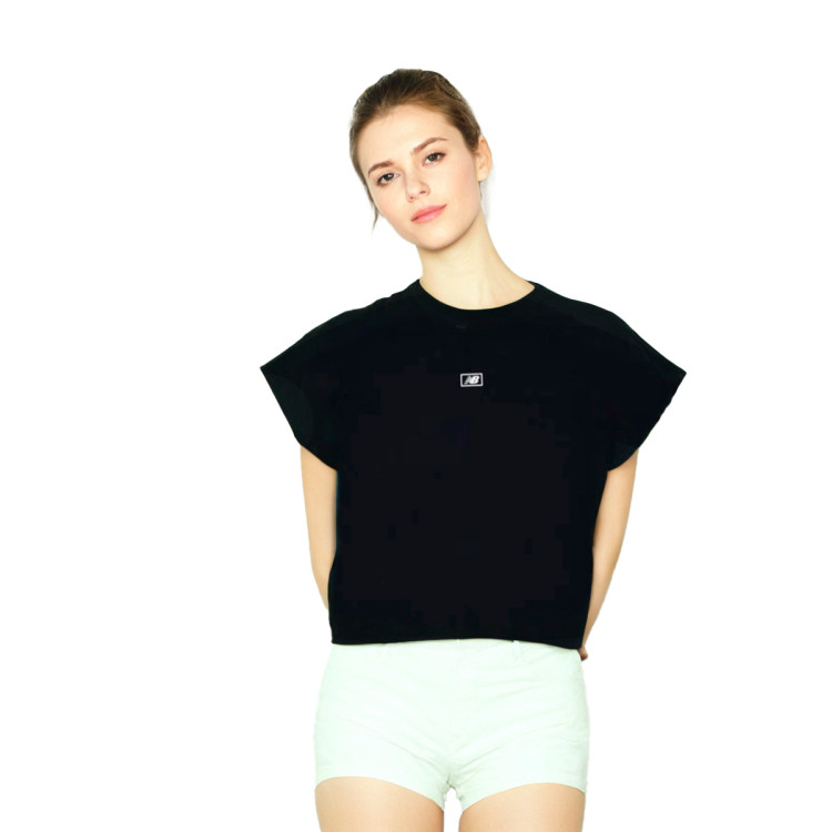 camiseta-new-balance-essentials-graphic-cotton-jersey-oversized-mujer-black-0