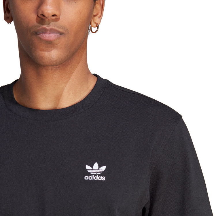 camiseta-adidas-originals-trefoil-black-white-2