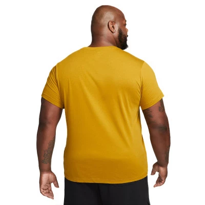 Camiseta Sportswear Club