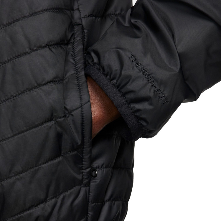 cazadora-nike-storm-fit-windrunner-black-black-sail-4.jpg