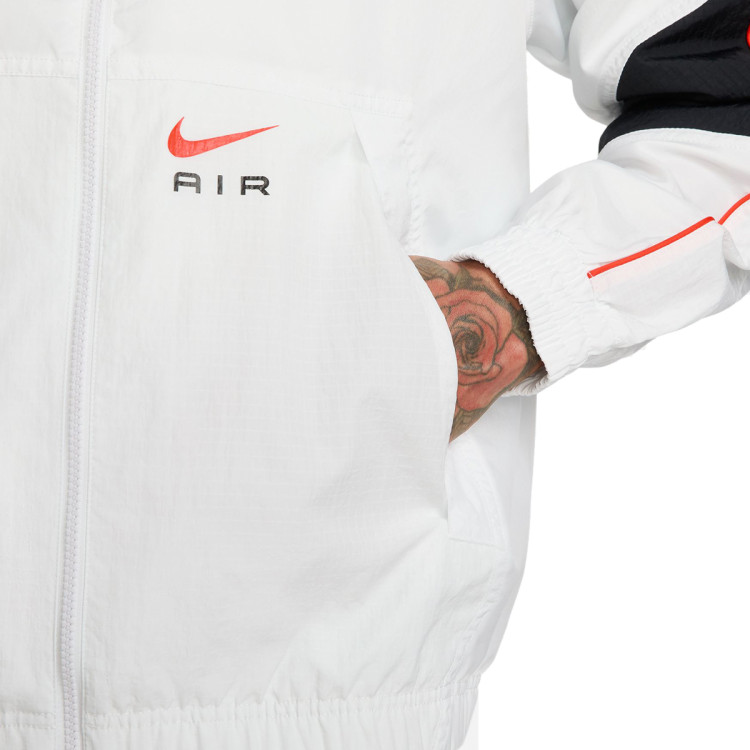 chaqueta-nike-sportswear-swoosh-air-tracktop-woven-summit-white-black-3