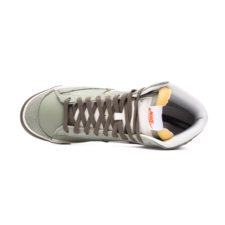 zapatilla-nike-blazer-mid-77-pro-club-oil-green-sea-glass-med-olive-coconut-milk-bl-4.jpg