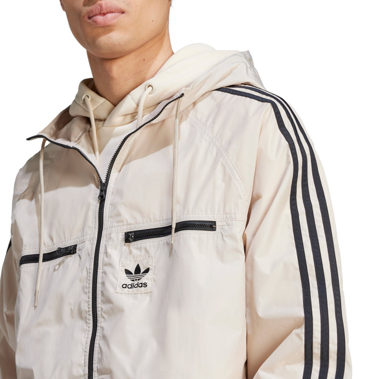 chaqueta-adidas-classics-windbreaker-wonder-beige-2.jpg